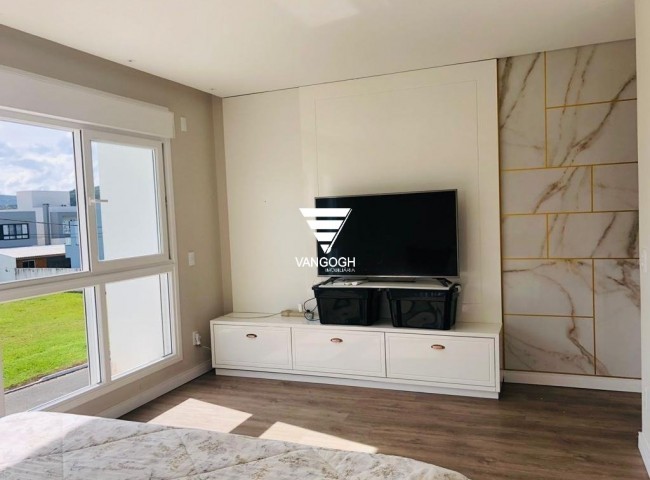 Casa em Condomínio 4 dormitórios Caledônia Private Village, Santa Regina - Camboriú