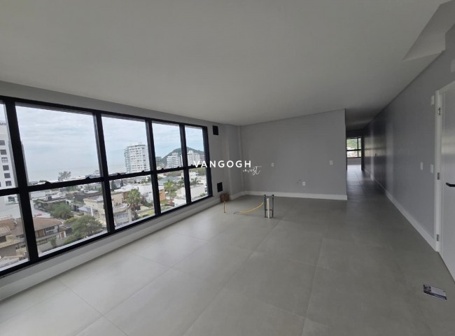 Apartamento 3 dormitórios Dusseldorf