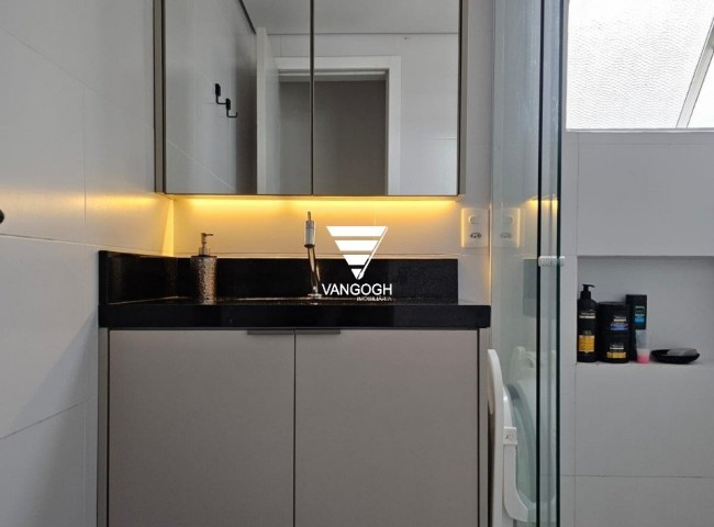 Apartamento 2 dormitórios Edifício Porto Franco, Centro - Balneário Camboriú