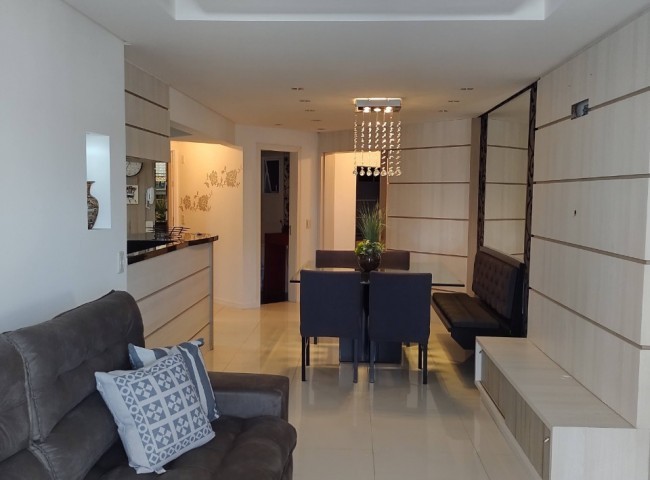 Apartamento 3 dormitórios Barcelona, Quadra Mar - Balneário Camboriú