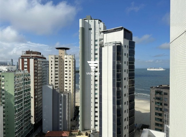 Apartamento 3 dormitórios Vale dos Reis, Quadra Mar - Balneário Camboriú