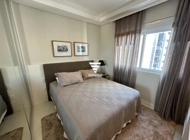 Apartamento 3 dormitórios Vale dos Reis, Quadra Mar - Balneário Camboriú