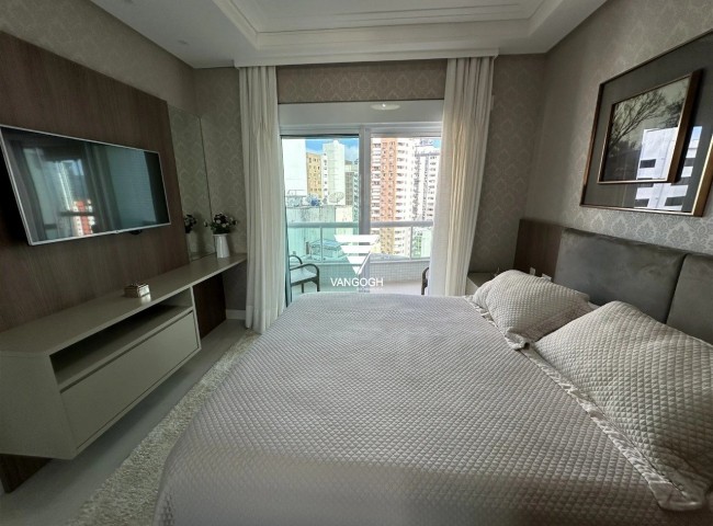 Apartamento 3 dormitórios Vale dos Reis, Quadra Mar - Balneário Camboriú