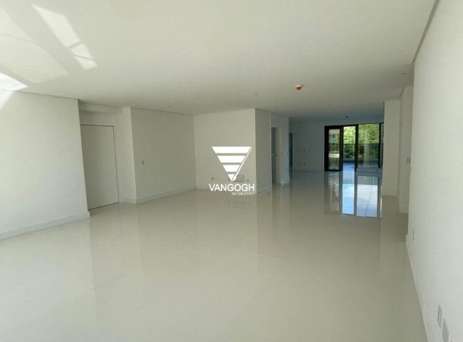 Apartamento 4 dormitórios Yachthouse, Quadra Mar - Balneário Camboriú