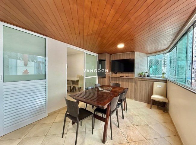 Apartamento 3 dormitórios Saint Michel, Barra Sul - Balneário Camboriú