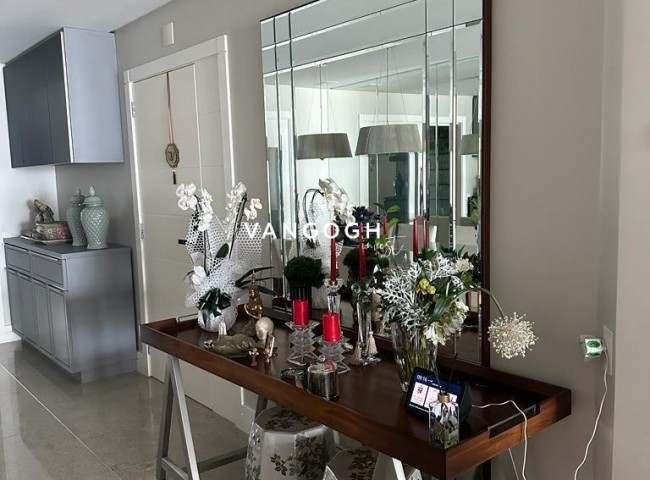 Apartamento 5 dormitórios Costão da Barra, Frente Mar - Balneário Camboriú