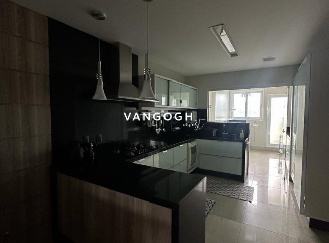 Apartamento 5 dormitórios Costão da Barra, Frente Mar - Balneário Camboriú