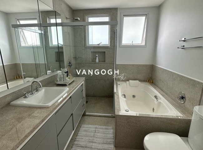 Apartamento 5 dormitórios Costão da Barra, Frente Mar - Balneário Camboriú