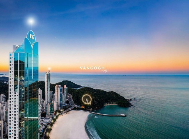 Apartamento 4 dormitórios Boreal Tower, Centro - Balneário