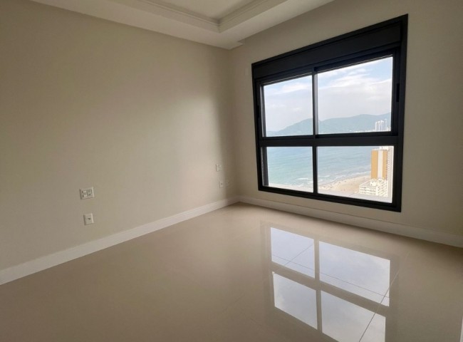 Apartamento 4 dormitórios New York Apartments