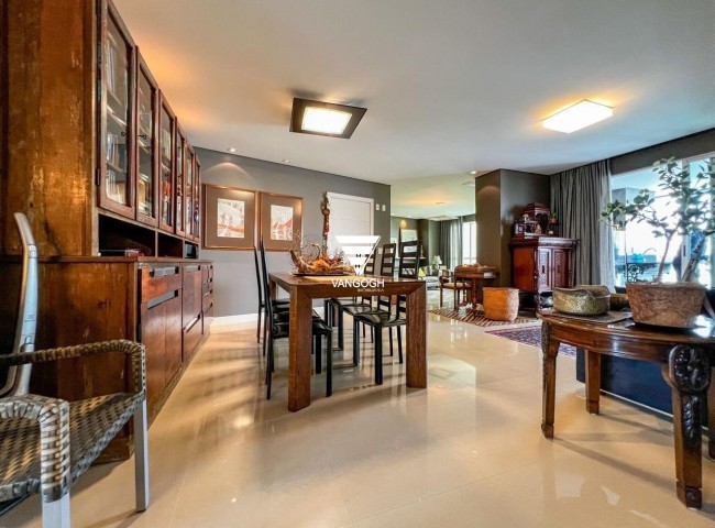 Apartamento 3 dormitórios Edifício Alexandria, Centro - Balneário Camboriú