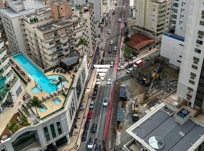 Apartamento 3 dormitórios Edifício Alexandria, Centro - Balneário Camboriú