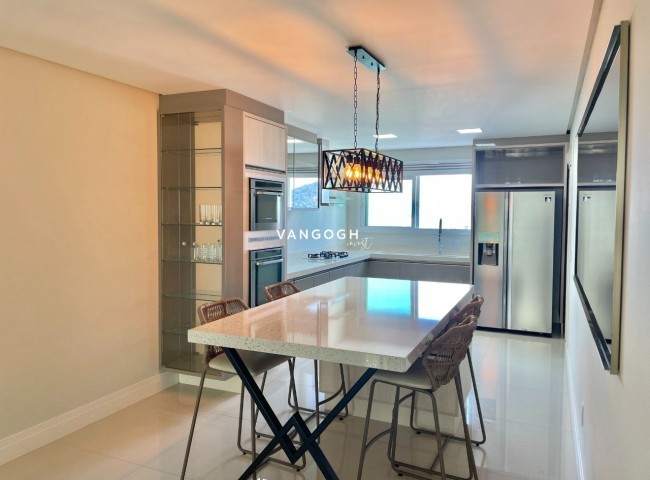 Apartamento 3 dormitórios Magnifique Tower, Quadra Mar - Balneário Camboriú