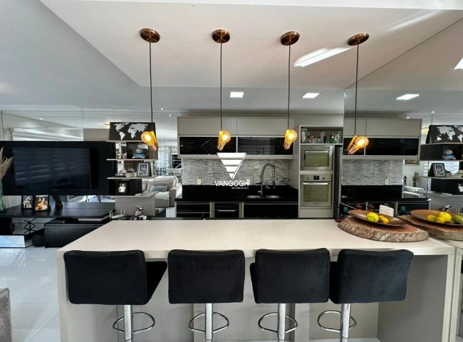 Casa em Condomínio 3 dormitórios Casa Villagio dos Ipês, Barra - Balneário Camboriú