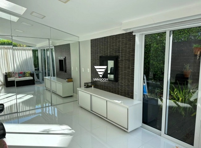 Casa em Condomínio 3 dormitórios Casa Villagio dos Ipês, Barra - Balneário Camboriú