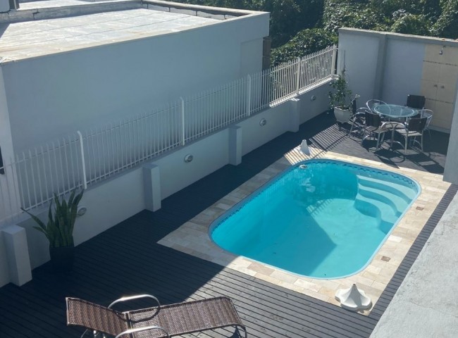 Casa 3 dormitórios , Cabeçudas - Itajaí