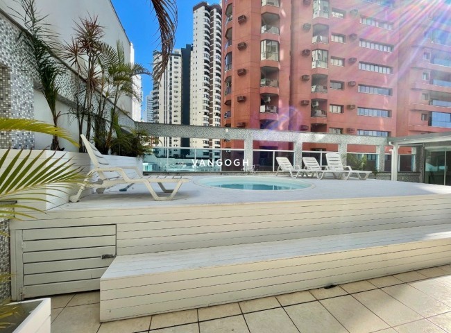 Apartamento 3 dormitórios Edifício Number One, Barra Sul - Balneário Camboriú