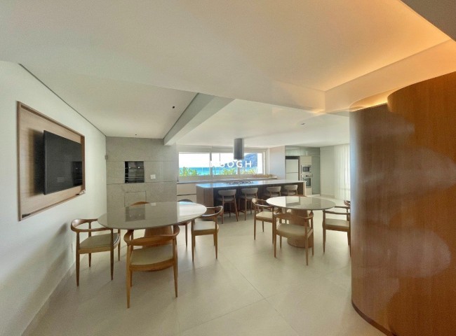 Apartamento 3 dormitórios Edifício Number One, Barra Sul - Balneário Camboriú