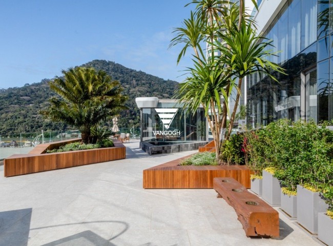 Apartamento 4 dormitórios Pharos