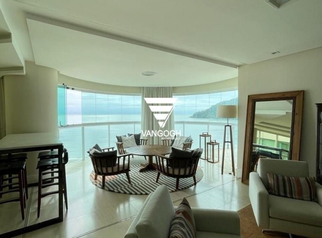 Apartamento 4 dormitórios Ocean Palace, Frente Mar - Balneário Camboriú
