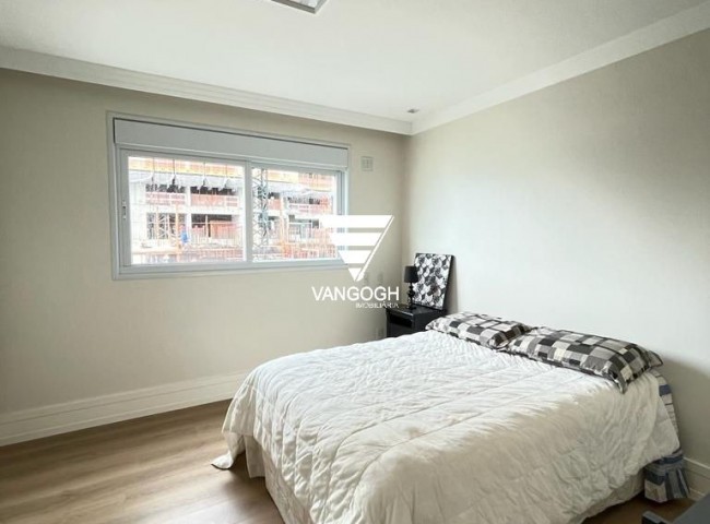 Apartamento 4 dormitórios Ocean Palace, Frente Mar - Balneário Camboriú