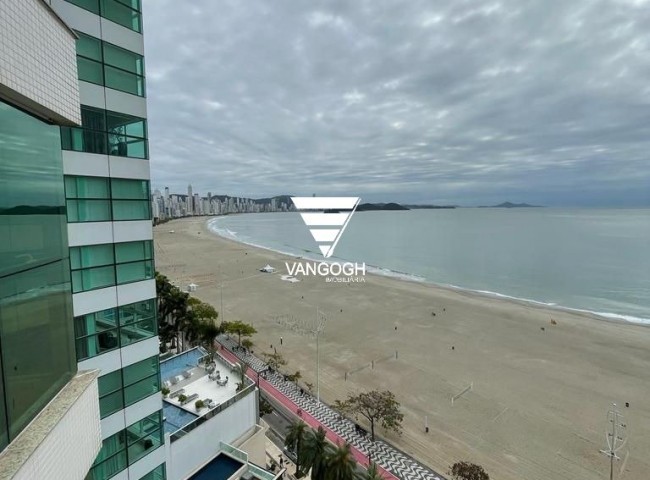 Apartamento 4 dormitórios Ocean Palace, Frente Mar - Balneário Camboriú