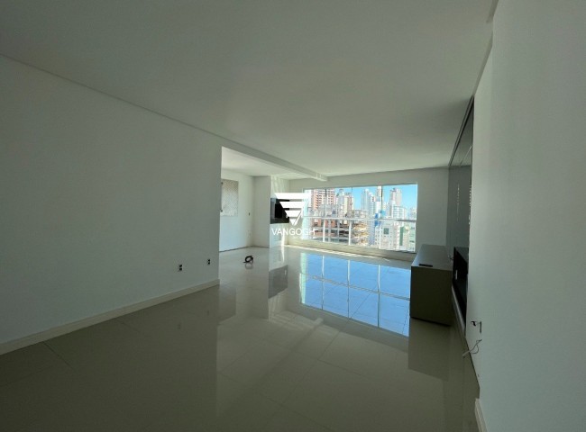 Apartamento 3 dormitórios Gran Torino, Centro - Balneário Camboriú