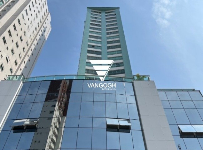 Apartamento 3 dormitórios Gran Torino, Centro - Balneário Camboriú