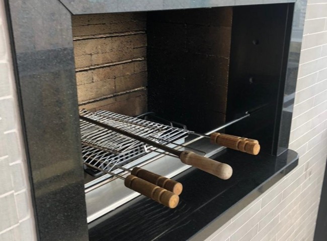 Apartamento 4 dormitórios Solar Gonçalves, Barra Norte - Balneário Camboriú