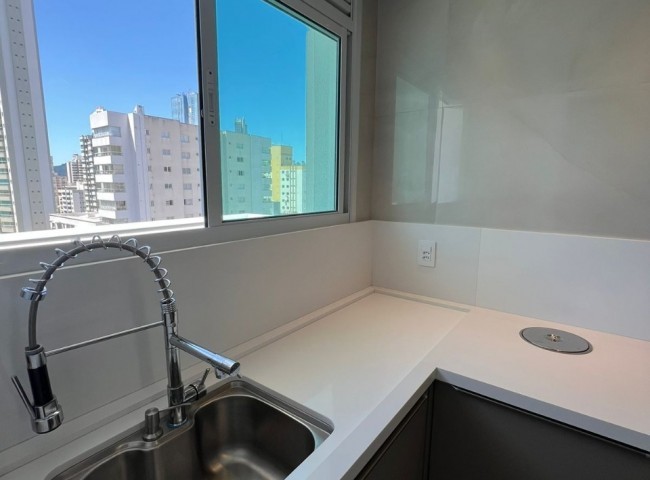 Apartamento 3 dormitórios Phoenix Tower, Centro - Balneário Camboriú
