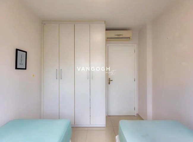 Apartamento 3 dormitórios Ed. Turim, Centro - Balneário Camboriú
