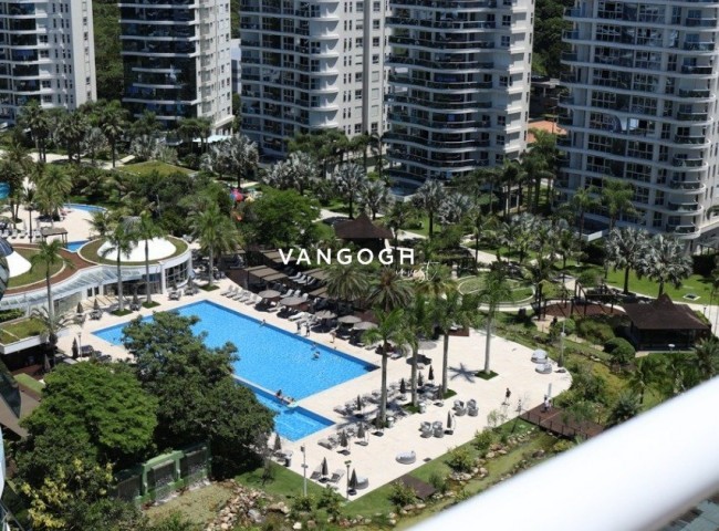 Cobertura 5 dormitórios , Praia Brava - Itajaí