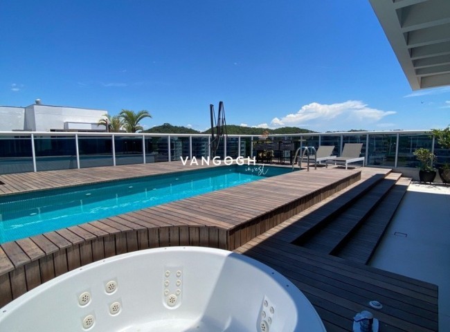 Cobertura 5 dormitórios , Praia Brava - Itajaí