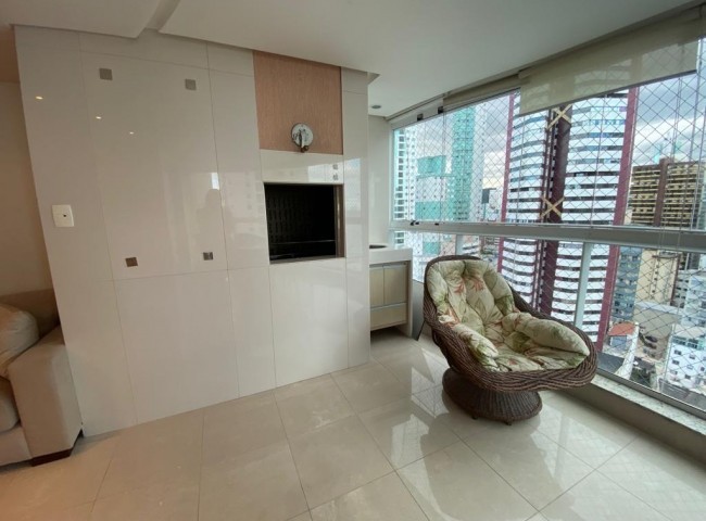 Apartamento 3 dormitórios La Madeson, Quadra Mar - Balneário Camboriú