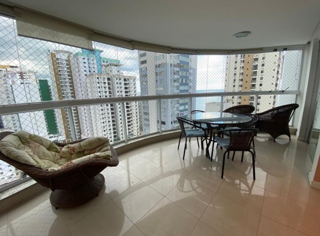 Apartamento 3 dormitórios La Madeson, Quadra Mar - Balneário Camboriú