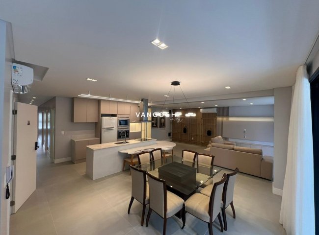 Apartamento 3 dormitórios Dusseldorf