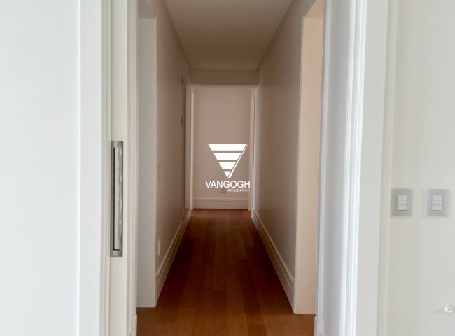 Apartamento 4 dormitórios Splendido