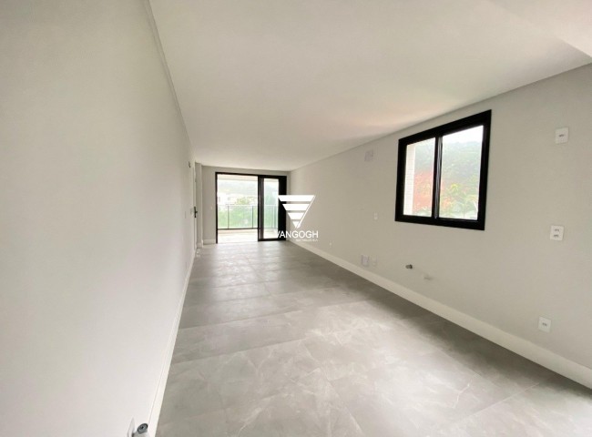 Apartamento 2 dormitórios Saint Antonie, Praia dos Amores - Balneário Camboriú