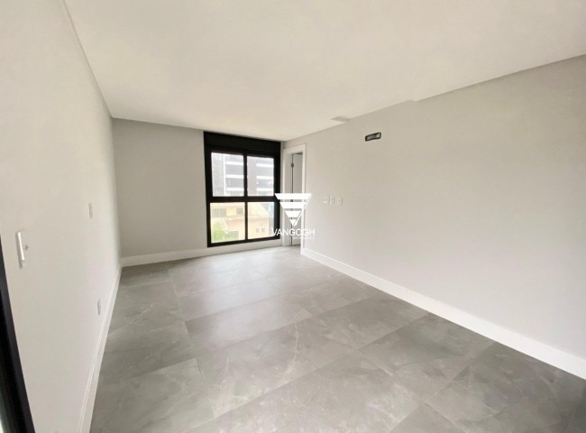 Apartamento 2 dormitórios Saint Antonie, Praia dos Amores - Balneário Camboriú