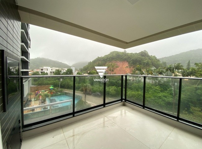 Apartamento 2 dormitórios Saint Antonie, Praia dos Amores - Balneário Camboriú