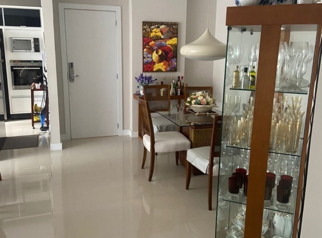 Apartamento 3 dormitórios Edifício Pioniere, Pioneiros - Balneário Camboriú