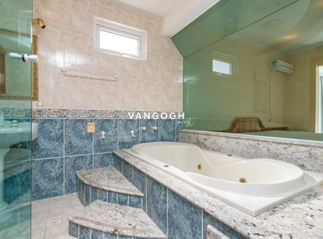 Apartamento 4 dormitórios Maria Eduarda, Frente Mar - Balneário Camboriú