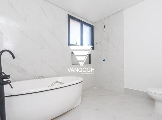 Casa em Condomínio 3 dormitórios Reserva Camboriú Golf Club, Centro - Camboriú