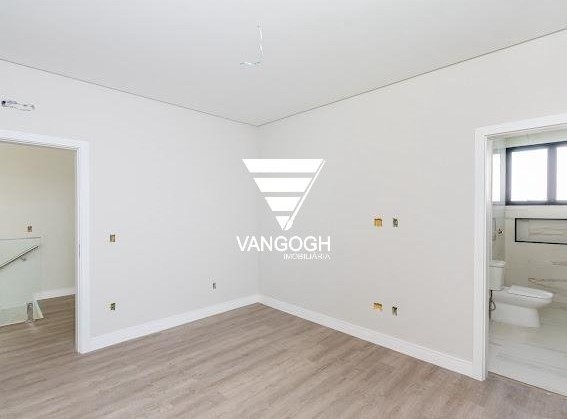 Casa em Condomínio 3 dormitórios Reserva Camboriú Golf Club, Centro - Camboriú