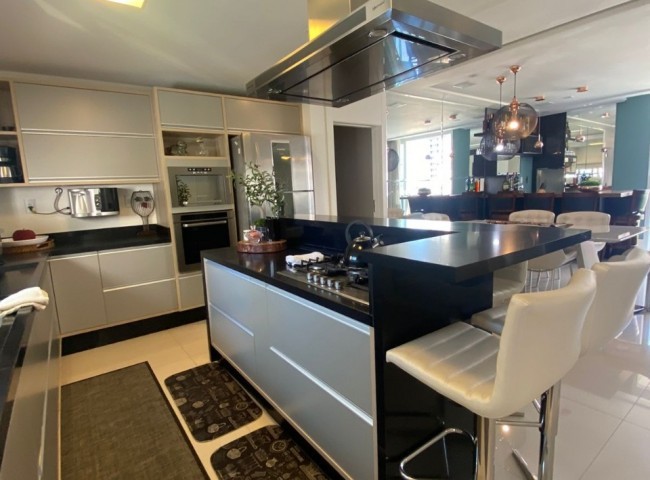 Apartamento 4 dormitórios Ville Del Acqua, Centro - Balneário Camboriú