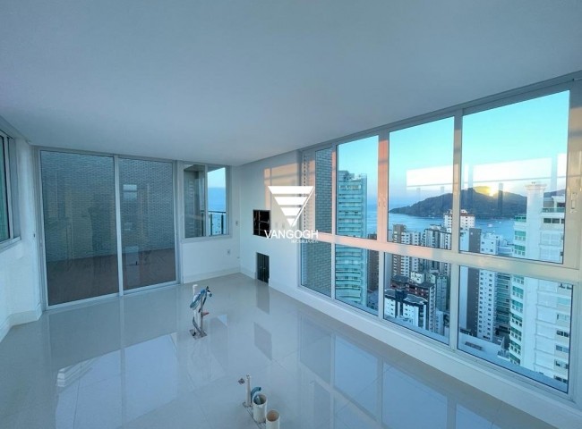 Cobertura 3 dormitórios Ville Del Acqua, Centro - Balneário Camboriú