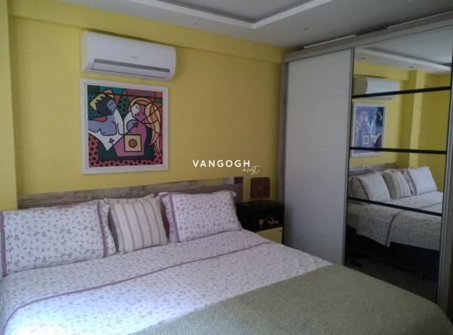 Apartamento 2 dormitórios Edifício Girassol, Centro - Balneário Camboriú