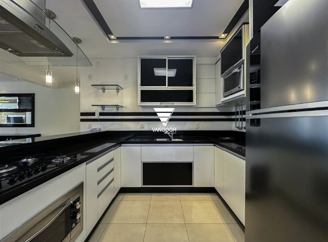 Apartamento 3 dormitórios La Madeson, Quadra Mar - Balneário Camboriú