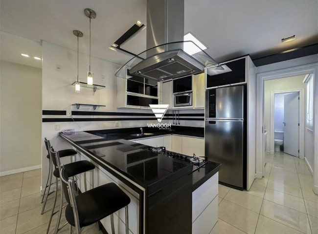 Apartamento 3 dormitórios La Madeson, Quadra Mar - Balneário Camboriú