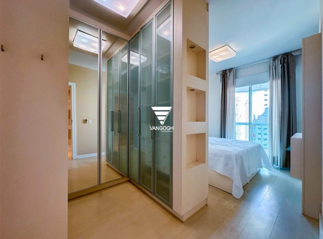 Apartamento 3 dormitórios La Madeson, Quadra Mar - Balneário Camboriú